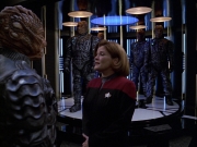 extant_StarTrek_VOY_7x09_7x10-FleshAndBlood_6707.jpg