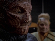 extant_StarTrek_VOY_7x09_7x10-FleshAndBlood_6711.jpg