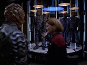 extant_StarTrek_VOY_7x09_7x10-FleshAndBlood_6724.jpg