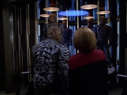 extant_StarTrek_VOY_7x09_7x10-FleshAndBlood_6727.jpg