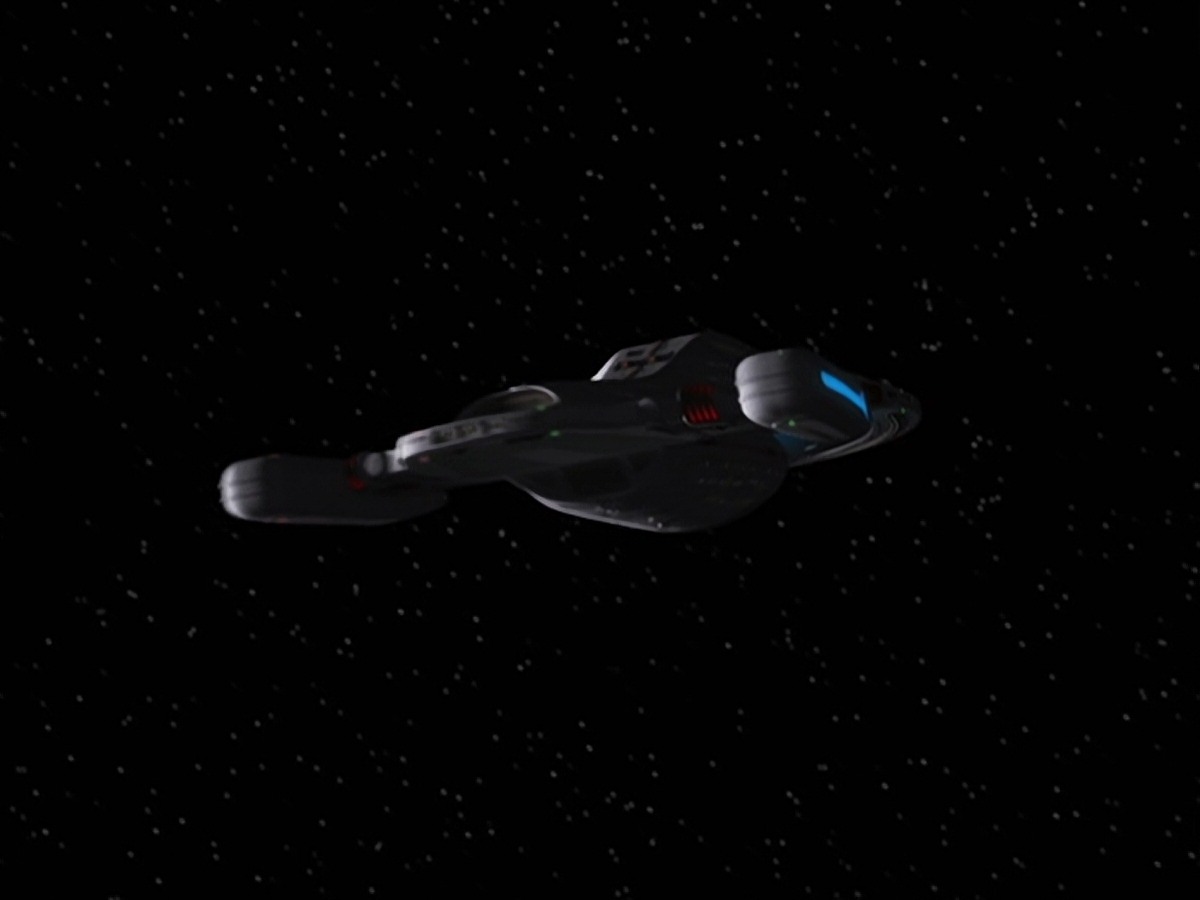 extant_StarTrek_VOY_7x11-Shattered_0009.jpg