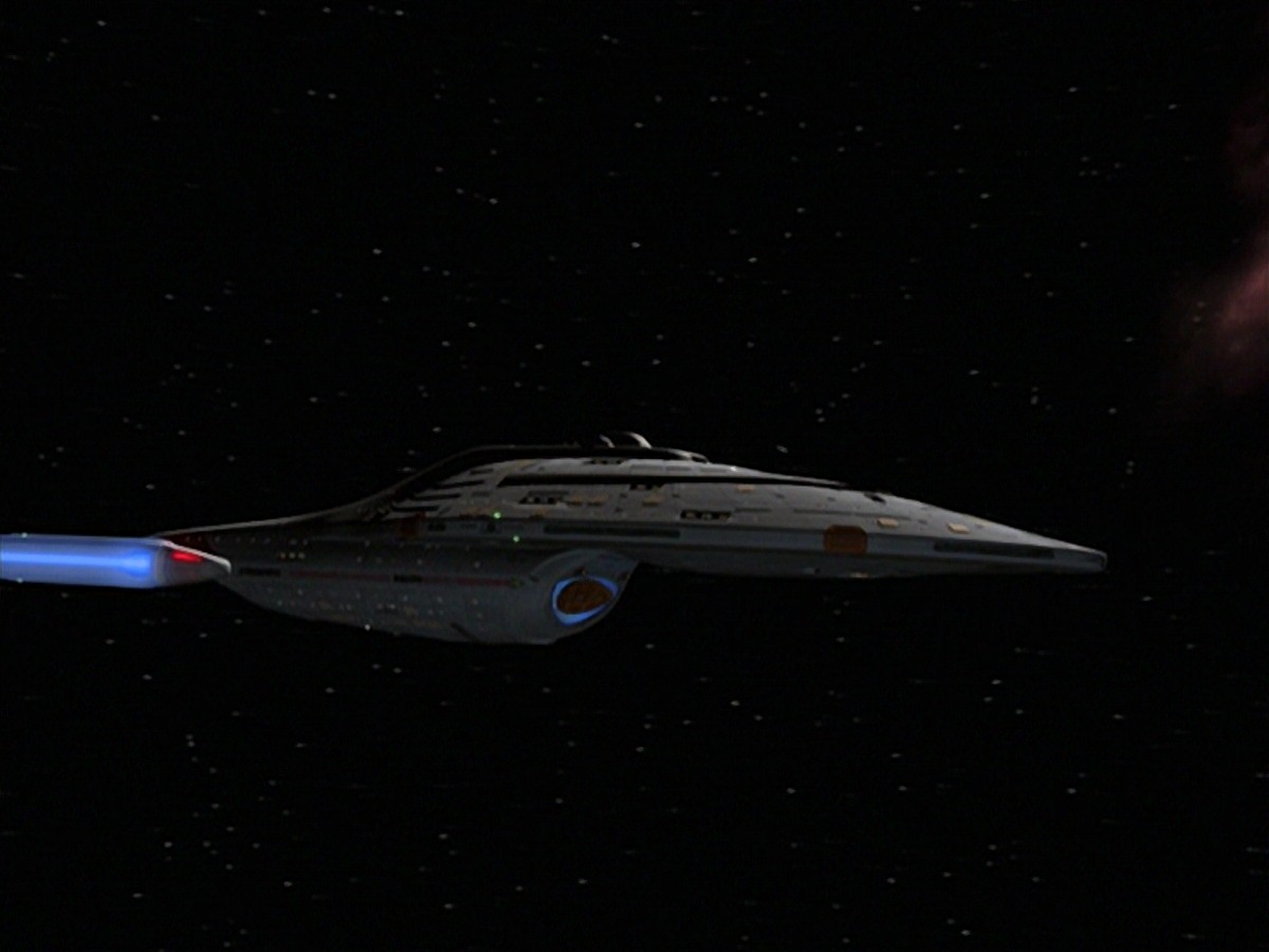 extant_StarTrek_VOY_7x11-Shattered_0252.jpg