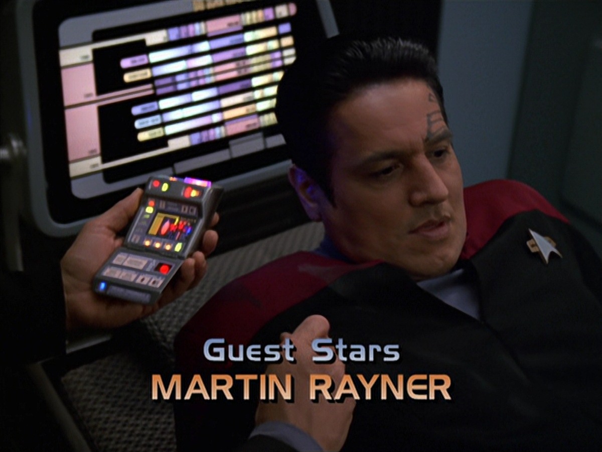 extant_StarTrek_VOY_7x11-Shattered_0446.jpg