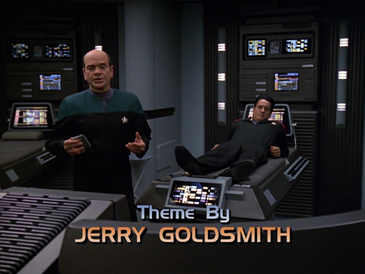 extant_StarTrek_VOY_7x11-Shattered_0481.jpg