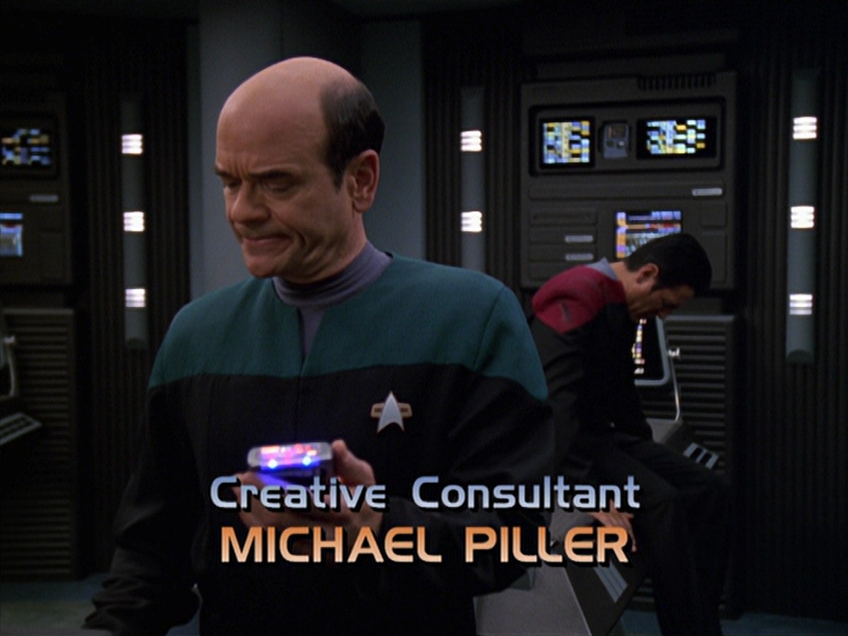 extant_StarTrek_VOY_7x11-Shattered_0493.jpg