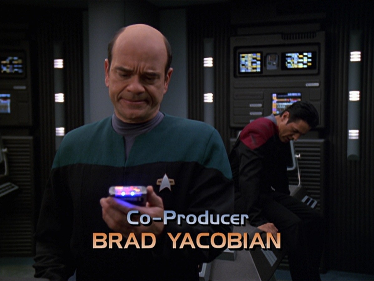 extant_StarTrek_VOY_7x11-Shattered_0503.jpg