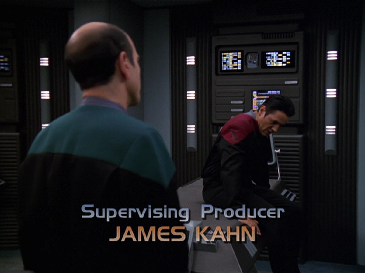 extant_StarTrek_VOY_7x11-Shattered_0514.jpg