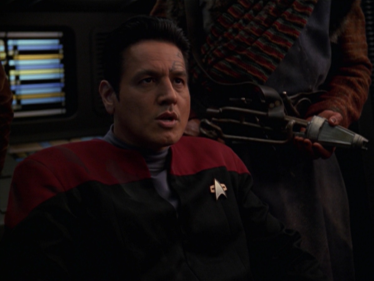 extant_StarTrek_VOY_7x11-Shattered_0760.jpg