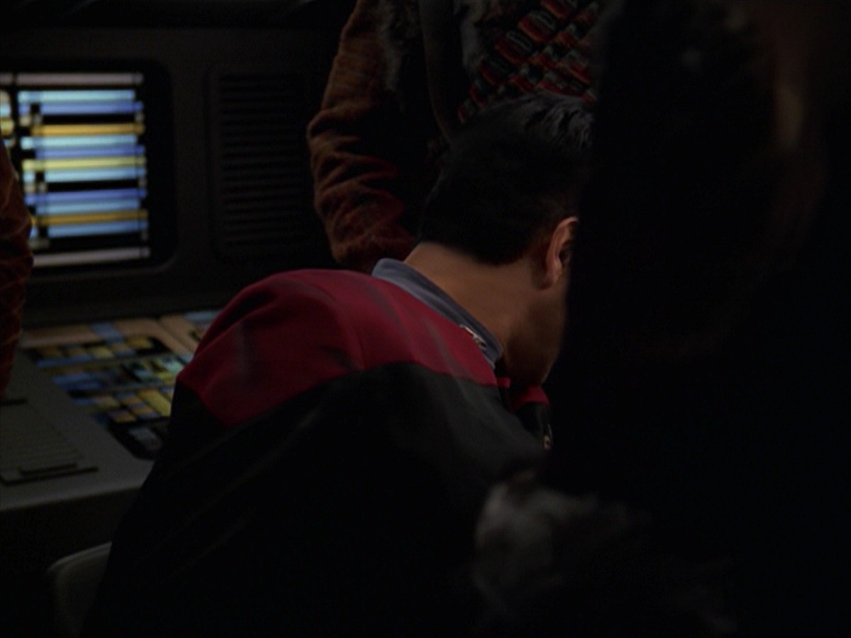 extant_StarTrek_VOY_7x11-Shattered_0763.jpg