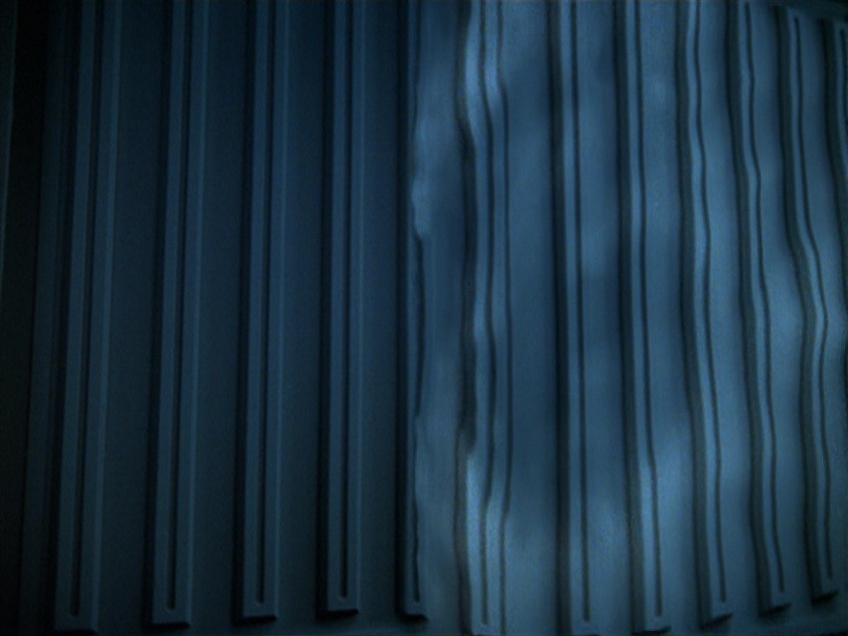 extant_StarTrek_VOY_7x11-Shattered_0835.jpg