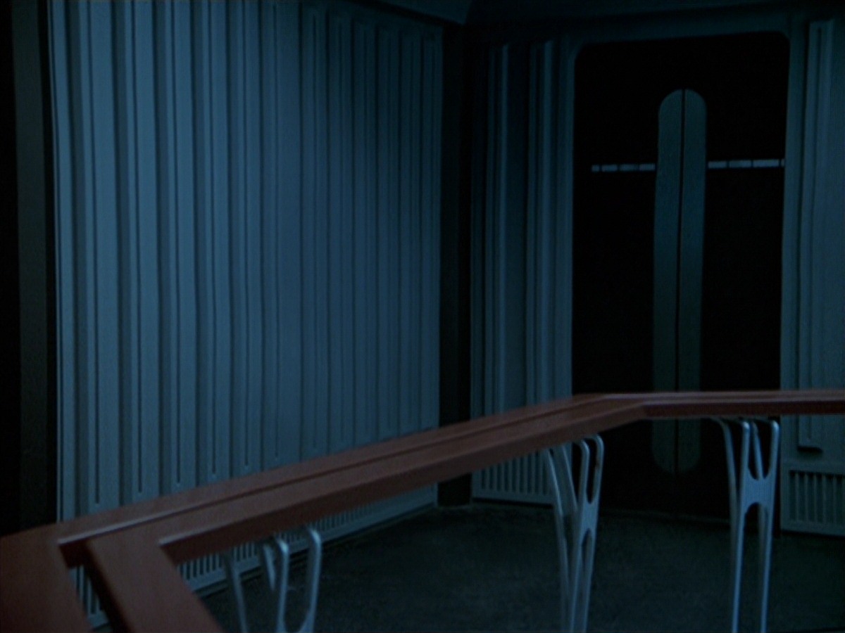 extant_StarTrek_VOY_7x11-Shattered_0840.jpg