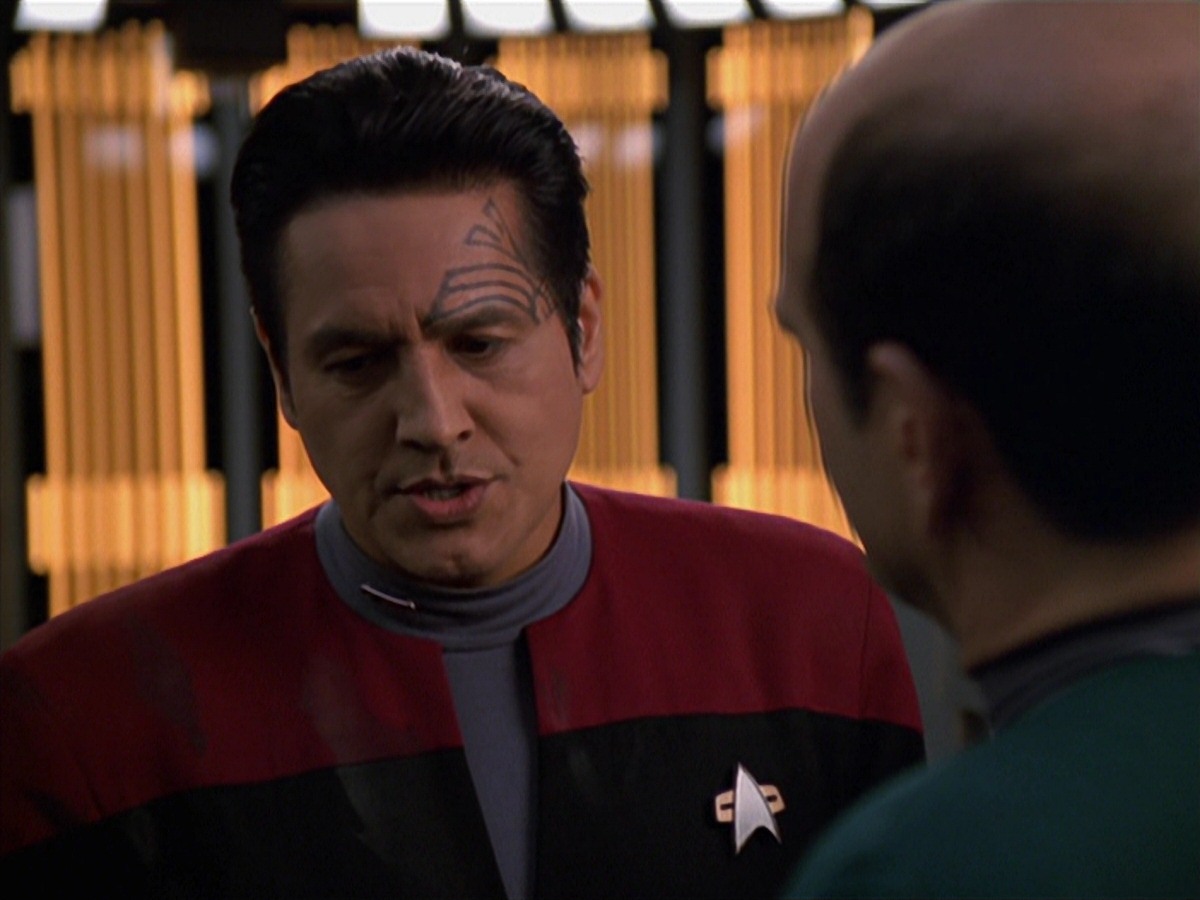 extant_StarTrek_VOY_7x11-Shattered_0927.jpg