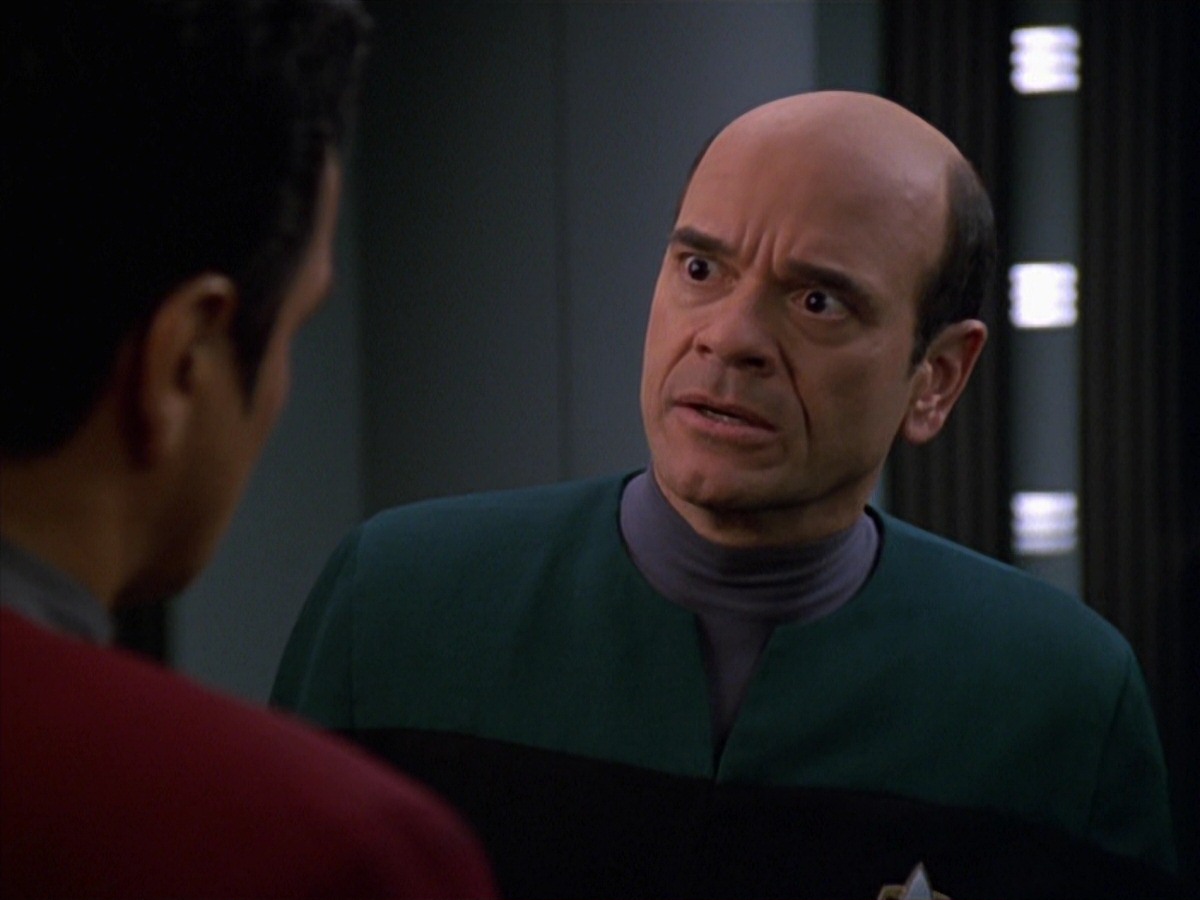 extant_StarTrek_VOY_7x11-Shattered_0936.jpg