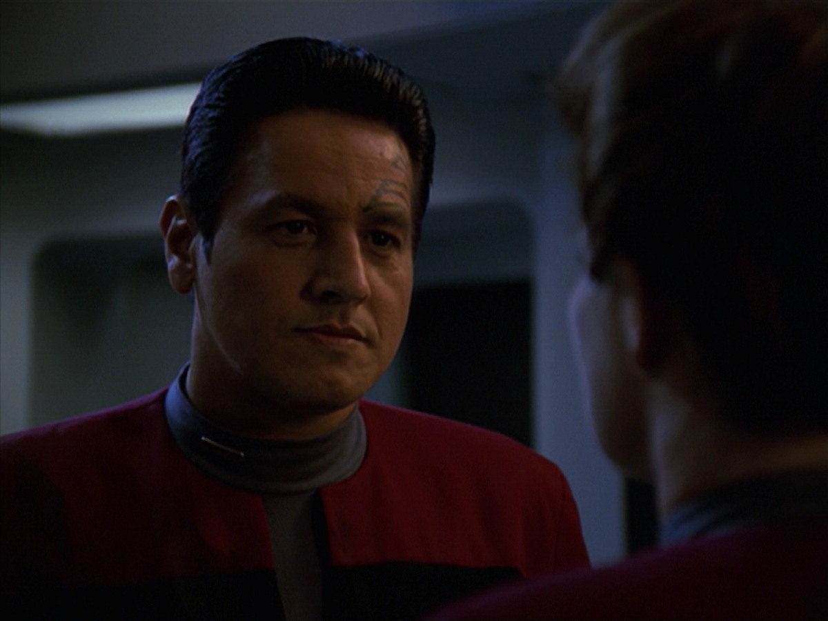 extant_StarTrek_VOY_7x11-Shattered_1060.jpg