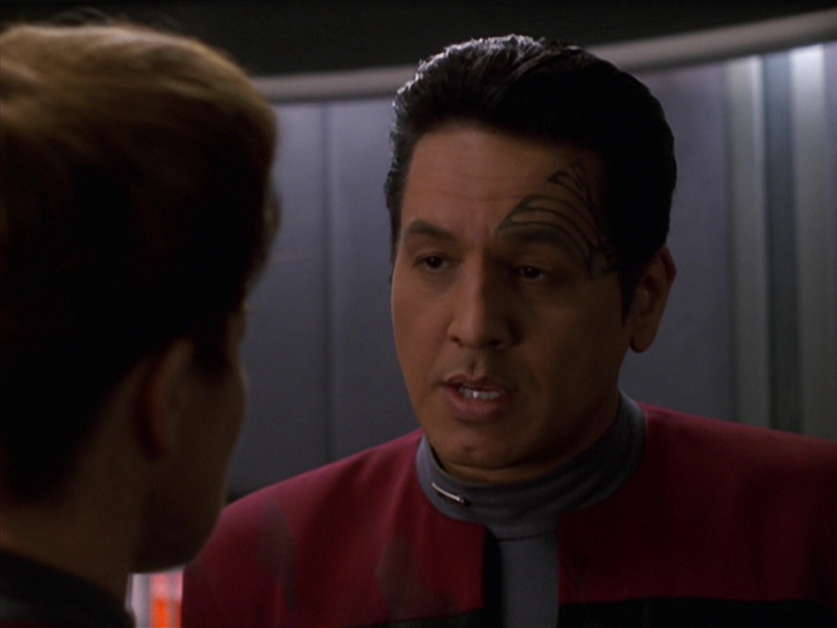 extant_StarTrek_VOY_7x11-Shattered_1259.jpg