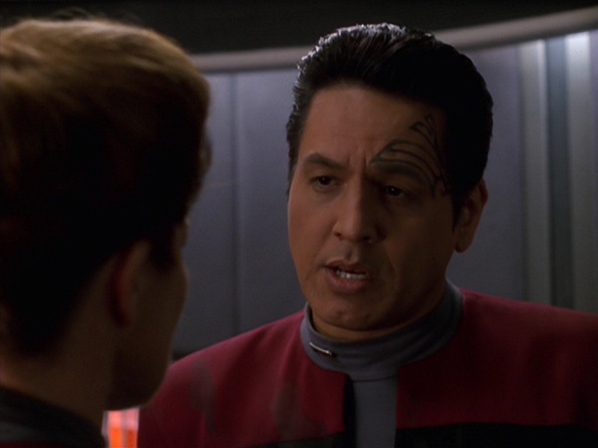 extant_StarTrek_VOY_7x11-Shattered_1261.jpg