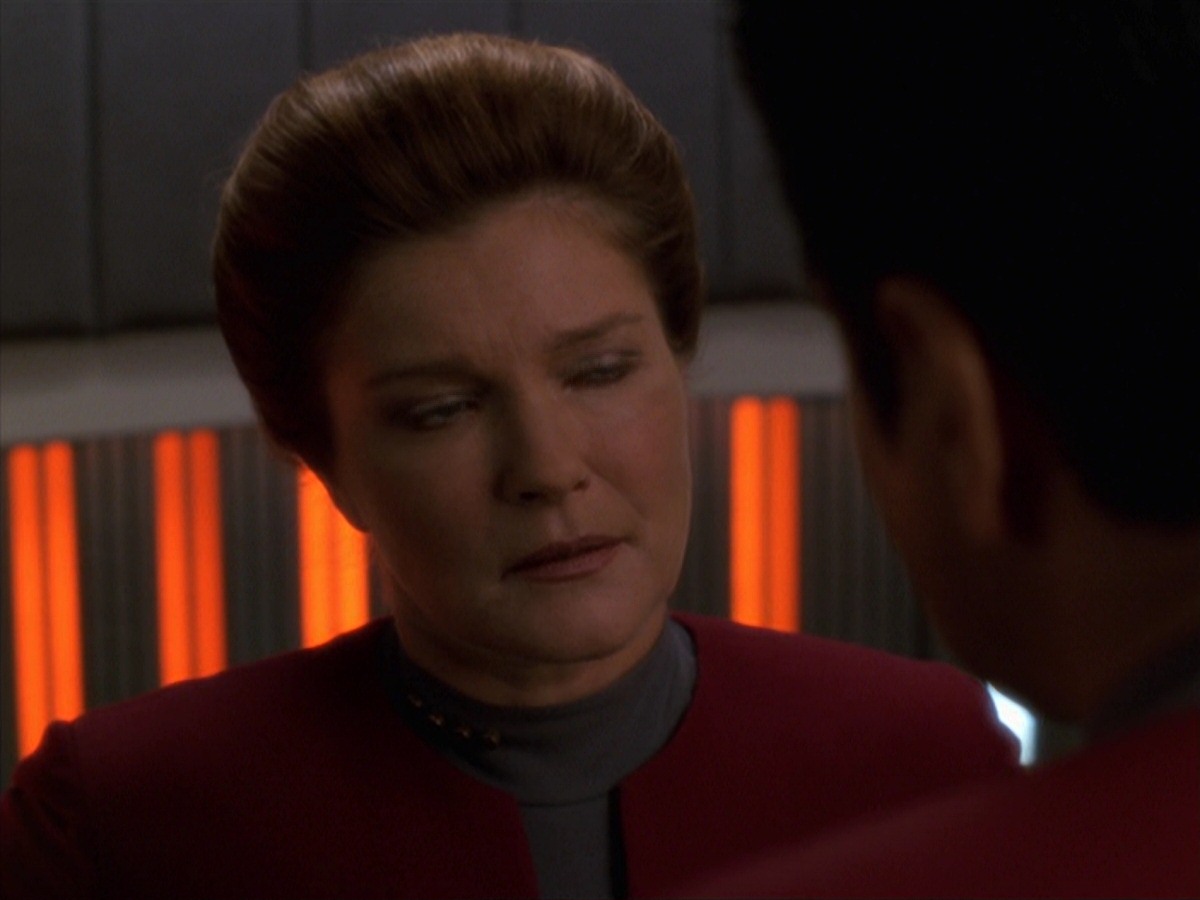 extant_StarTrek_VOY_7x11-Shattered_1262.jpg