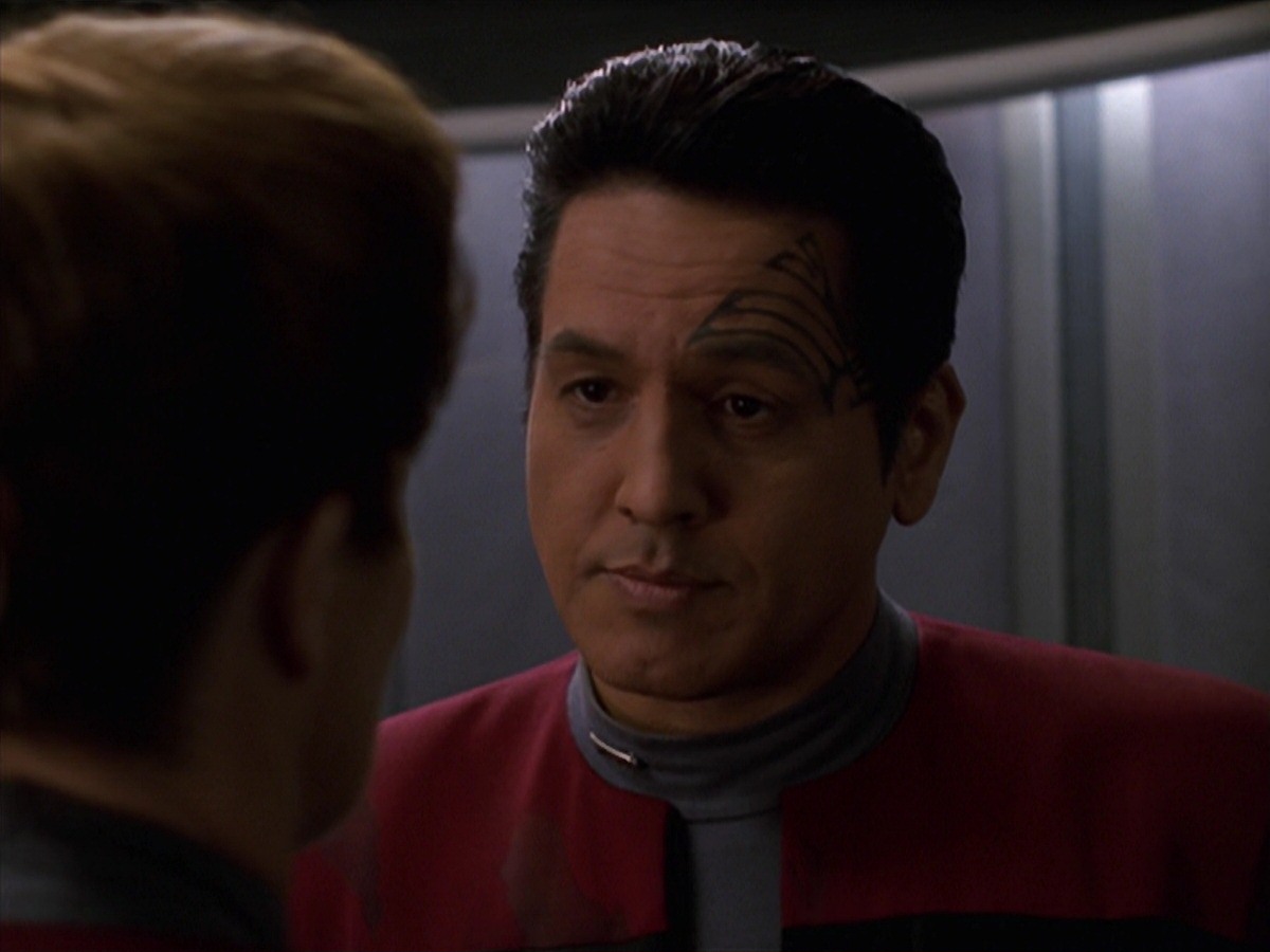 extant_StarTrek_VOY_7x11-Shattered_1272.jpg