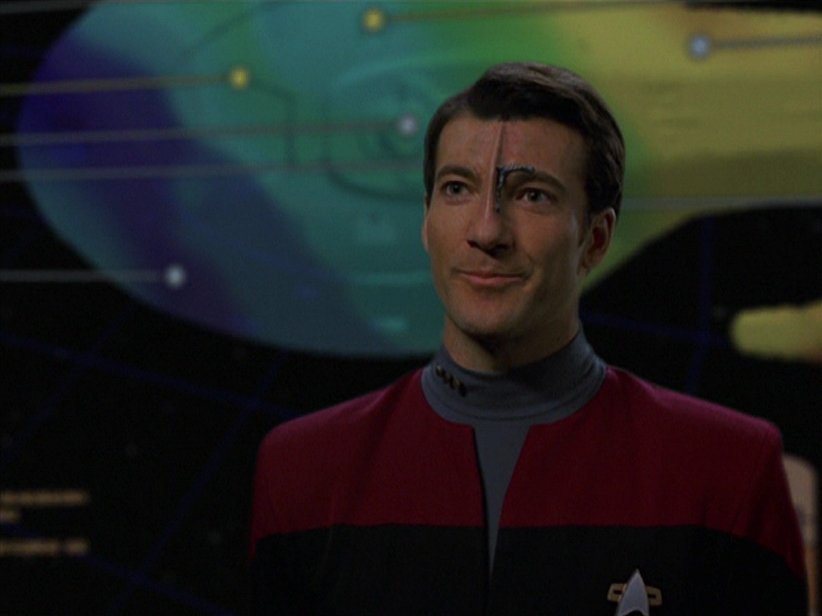 extant_StarTrek_VOY_7x11-Shattered_1506.jpg