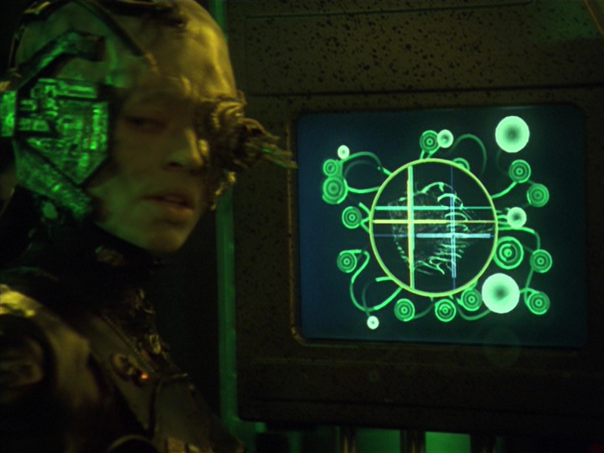 extant_StarTrek_VOY_7x11-Shattered_1598.jpg