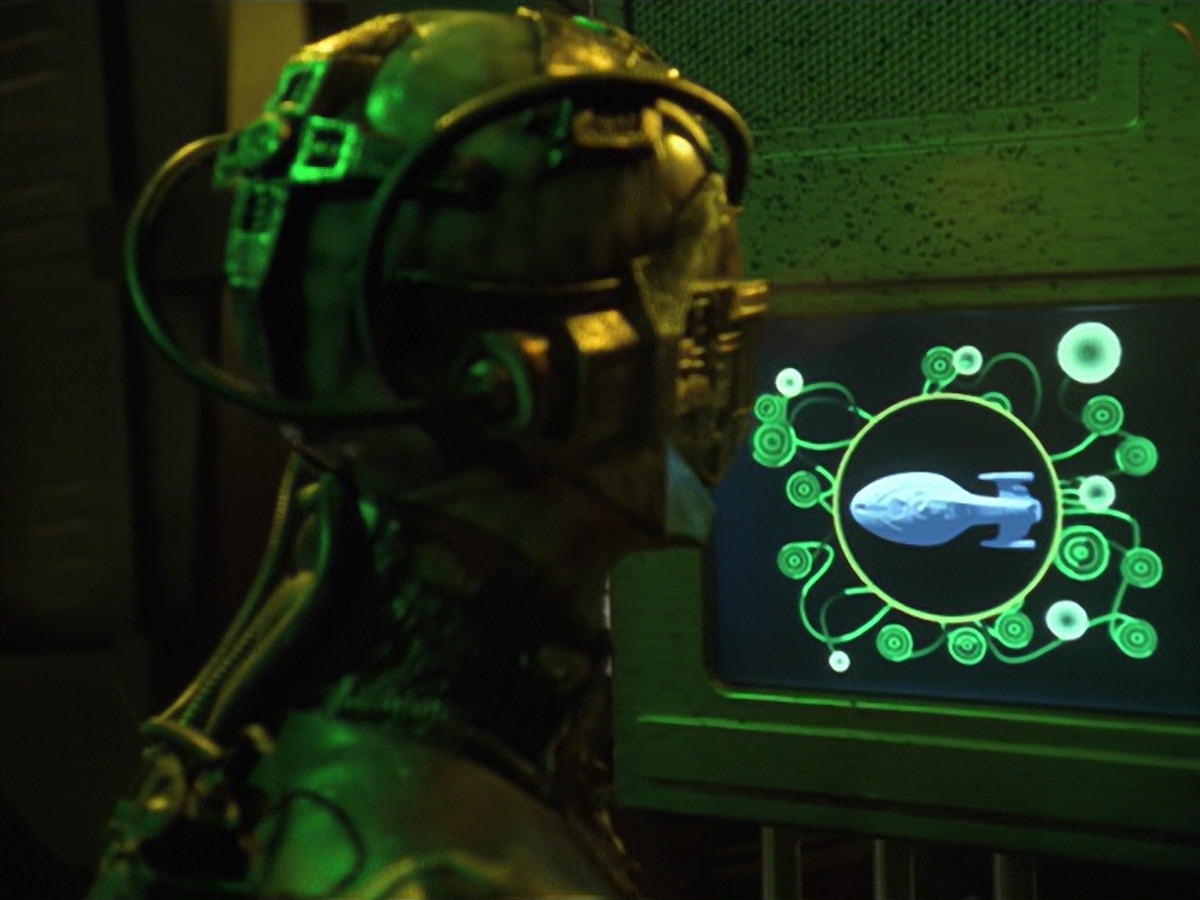 extant_StarTrek_VOY_7x11-Shattered_1700.jpg