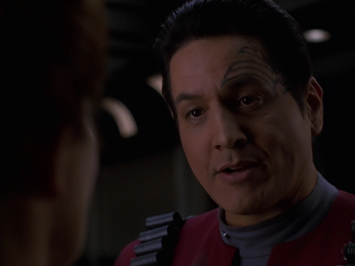 extant_StarTrek_VOY_7x11-Shattered_1981.jpg