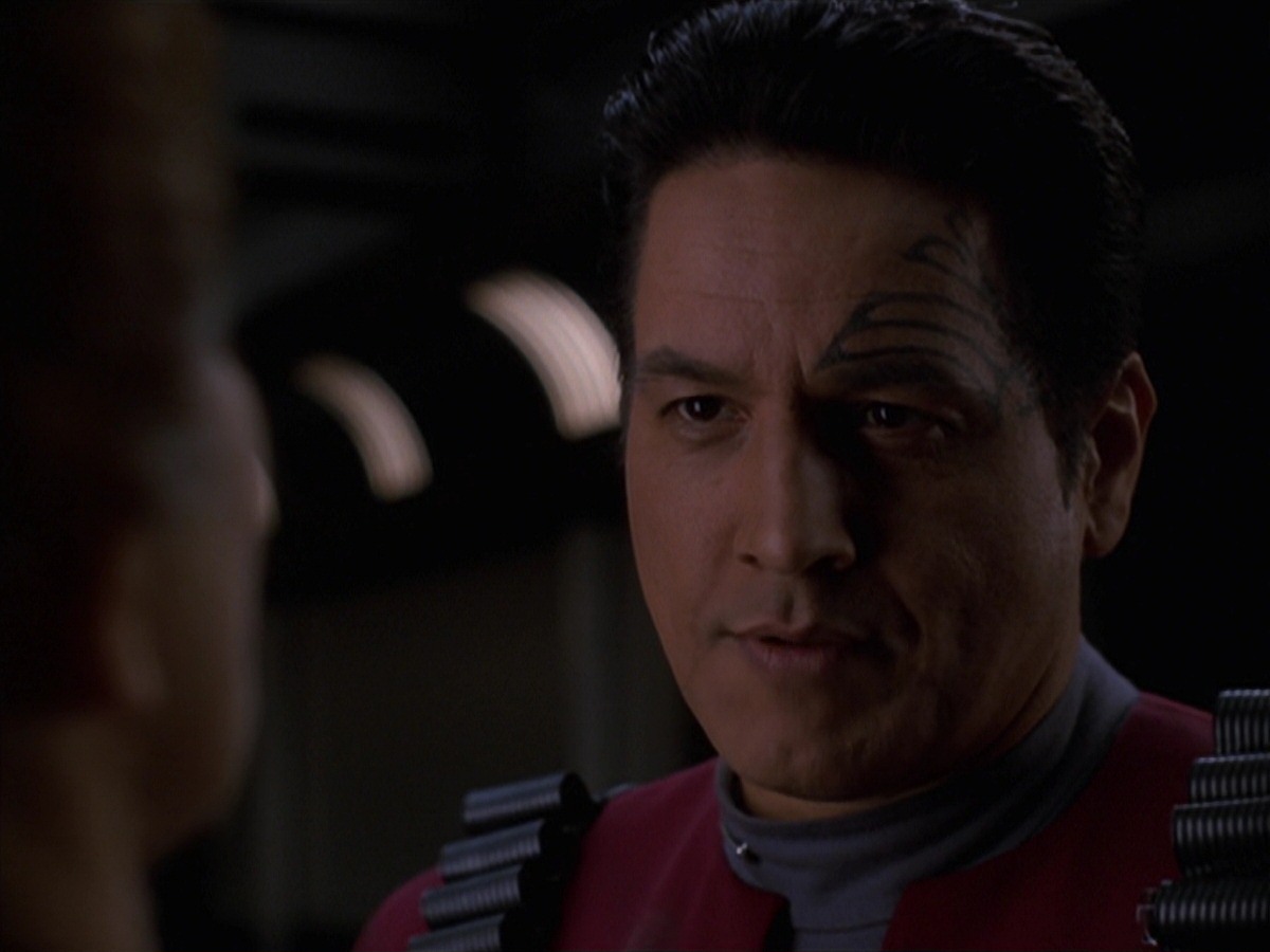 extant_StarTrek_VOY_7x11-Shattered_1995.jpg