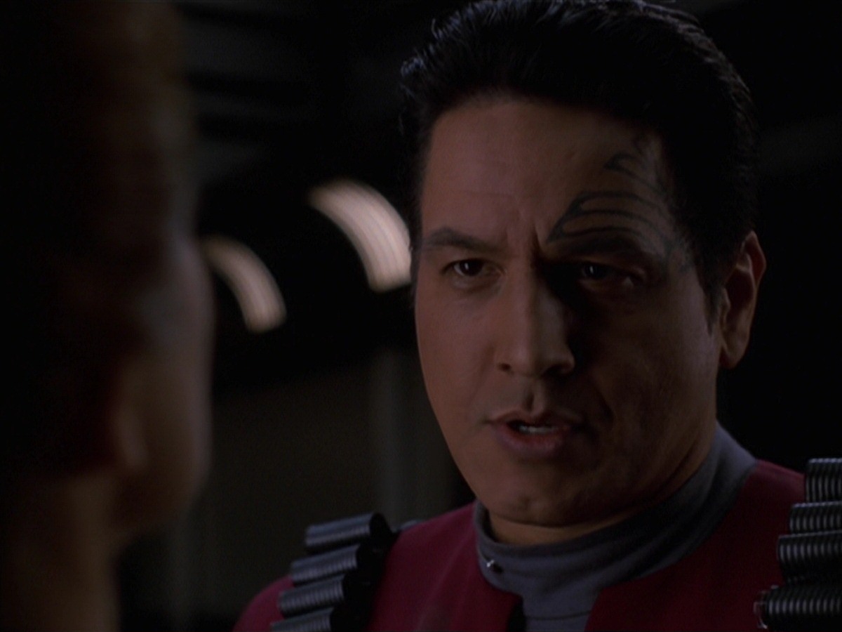 extant_StarTrek_VOY_7x11-Shattered_1996.jpg