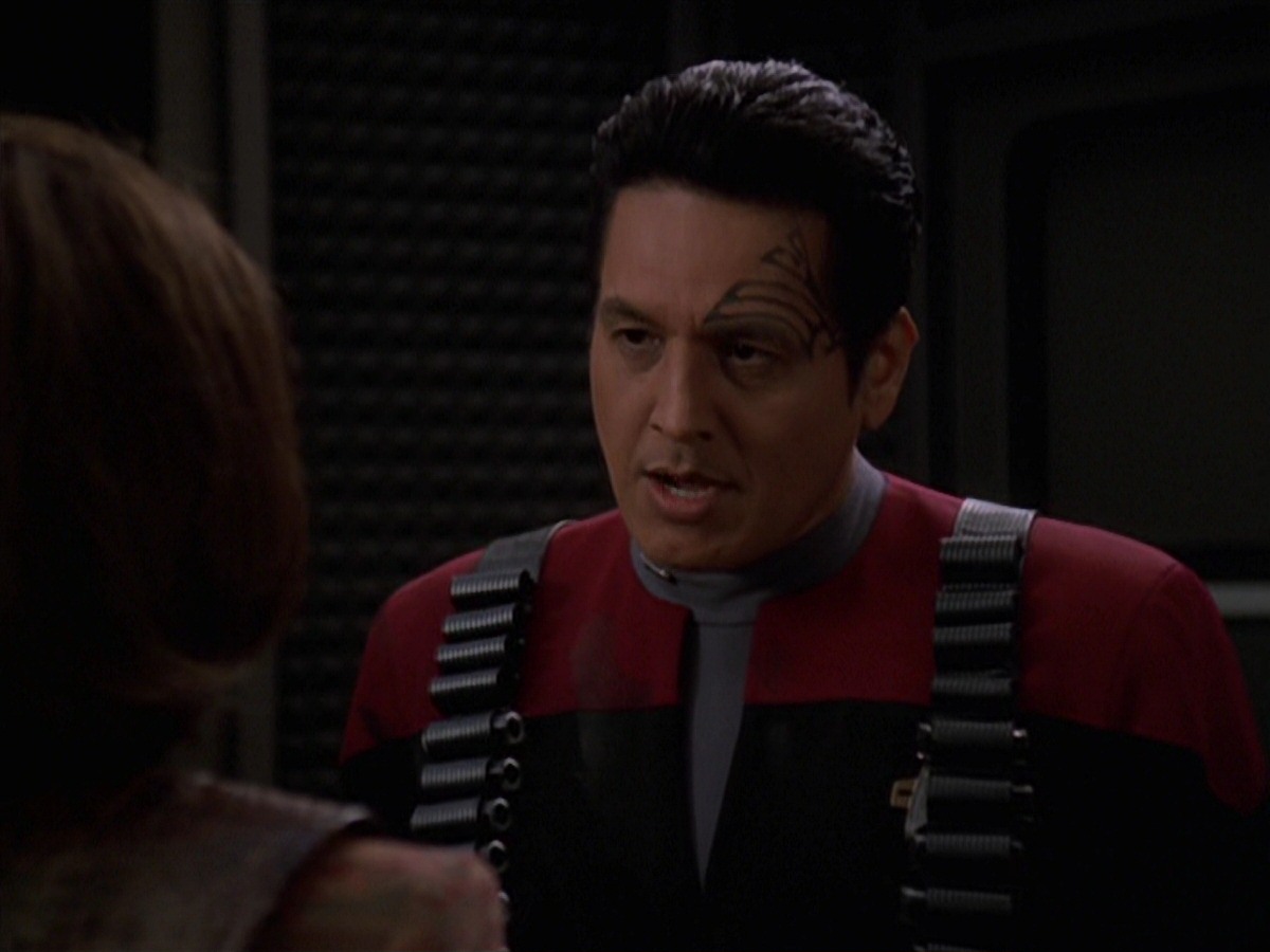 extant_StarTrek_VOY_7x11-Shattered_2427.jpg