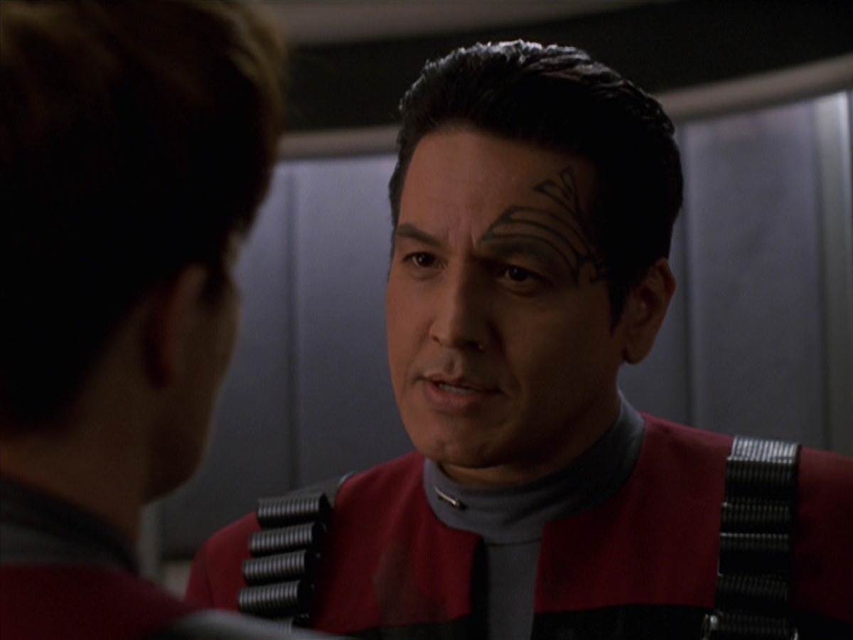 extant_StarTrek_VOY_7x11-Shattered_2858.jpg