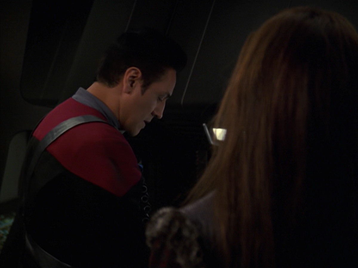 extant_StarTrek_VOY_7x11-Shattered_3004.jpg