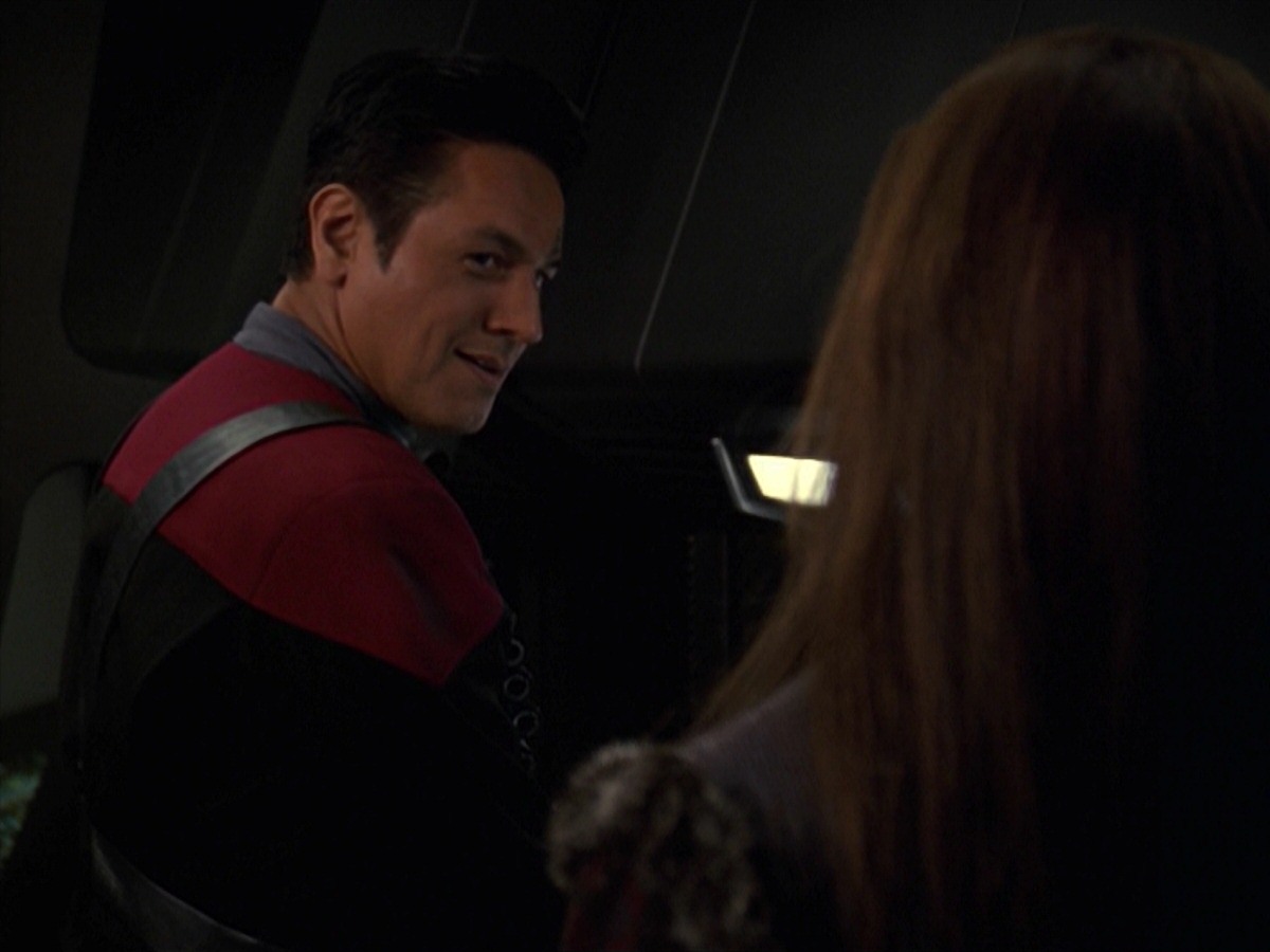 extant_StarTrek_VOY_7x11-Shattered_3010.jpg