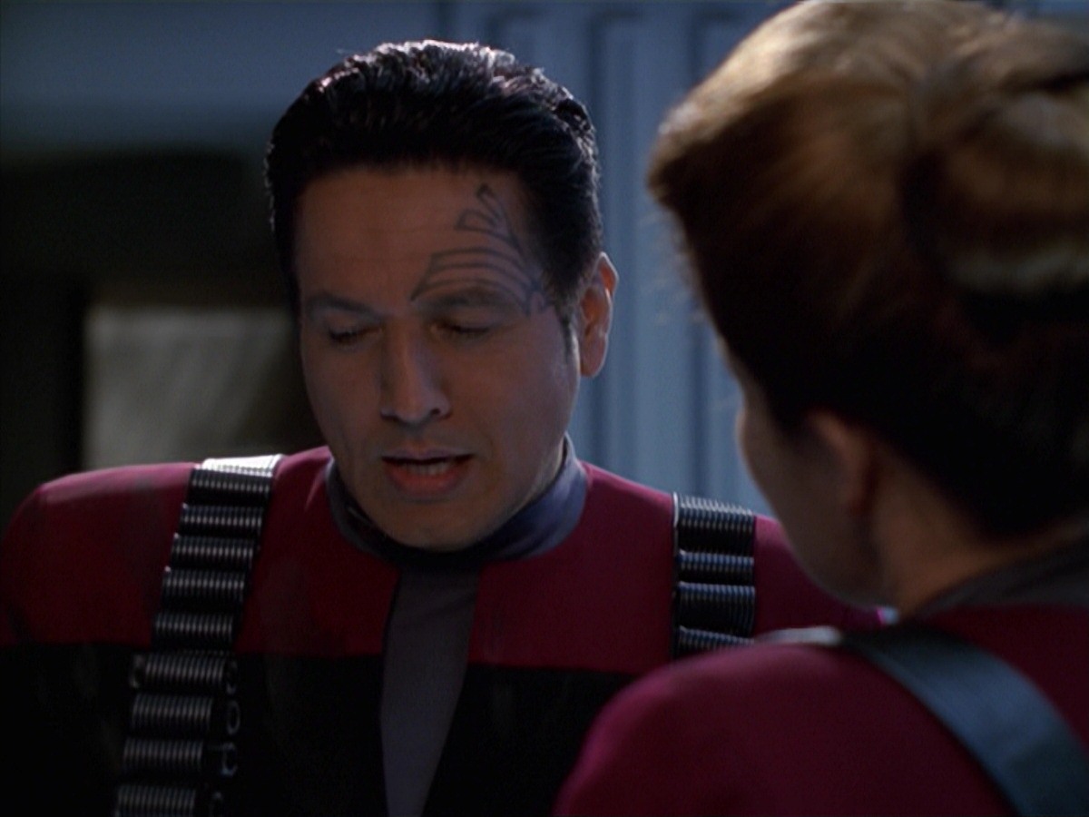 extant_StarTrek_VOY_7x11-Shattered_3356.jpg