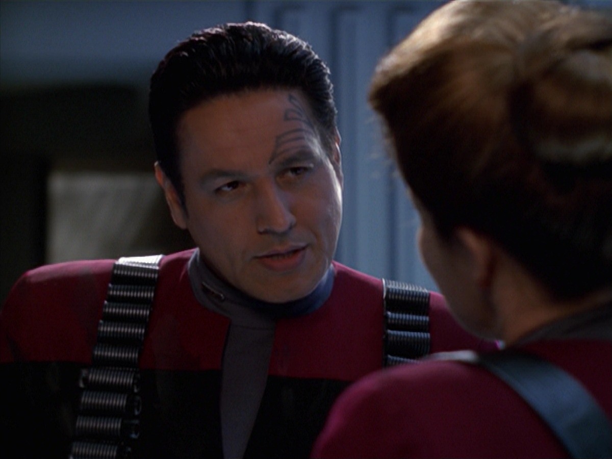 extant_StarTrek_VOY_7x11-Shattered_3360.jpg