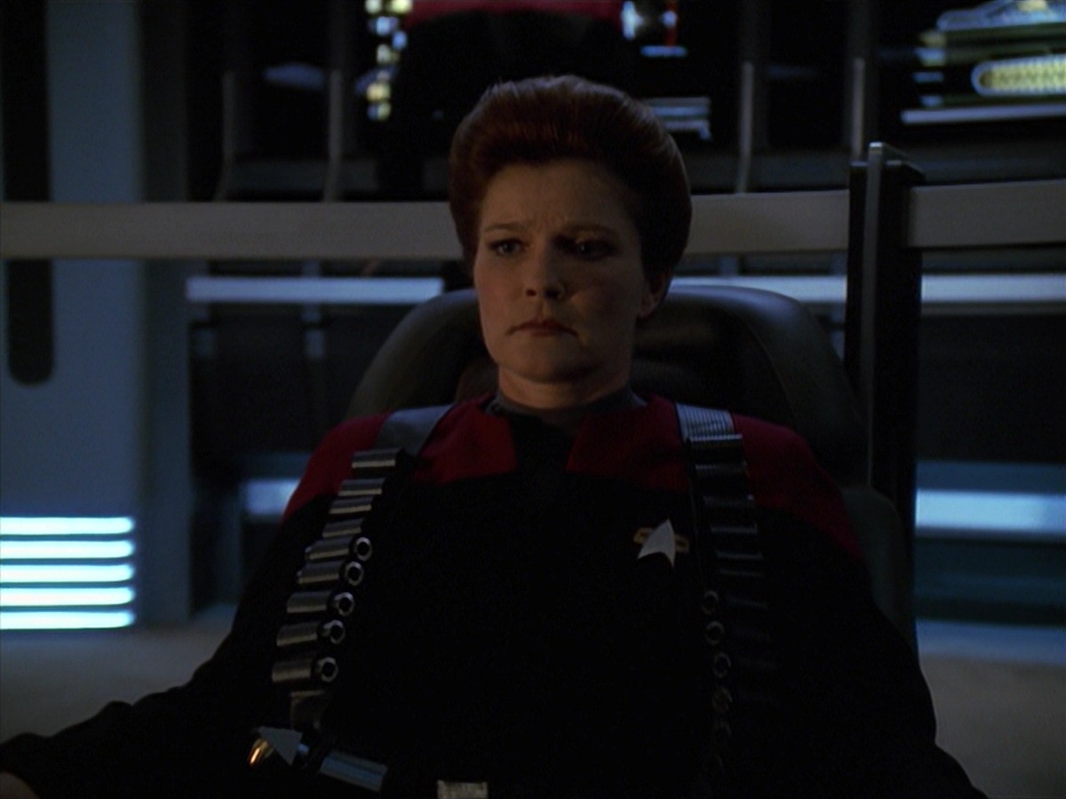 extant_StarTrek_VOY_7x11-Shattered_3405.jpg