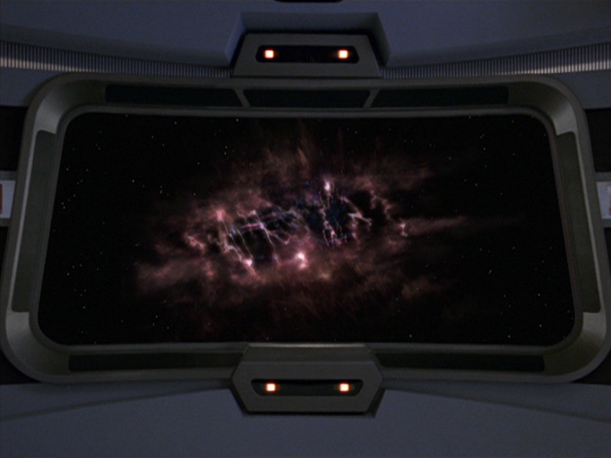 extant_StarTrek_VOY_7x11-Shattered_3441.jpg