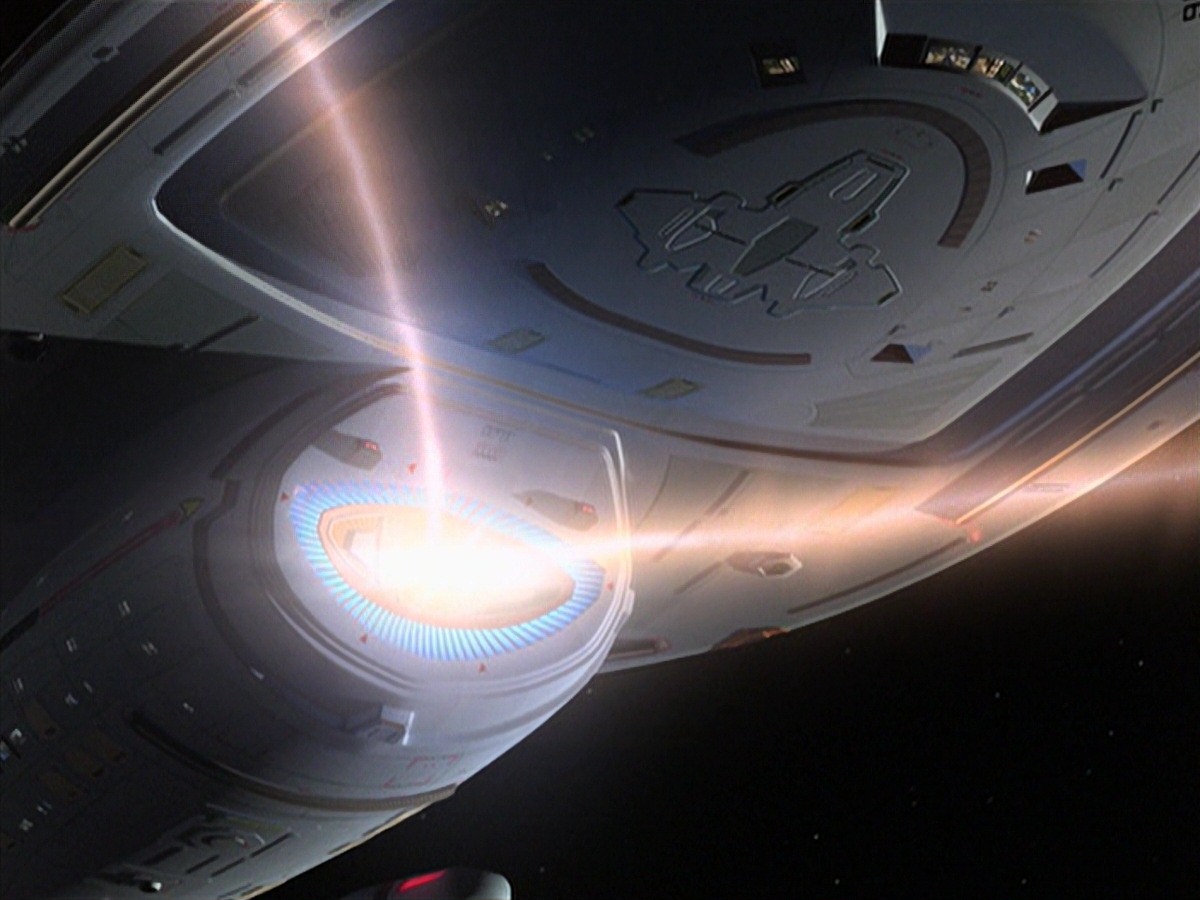 extant_StarTrek_VOY_7x11-Shattered_3462.jpg