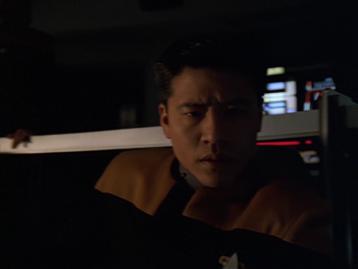 extant_StarTrek_VOY_7x11-Shattered_3471.jpg