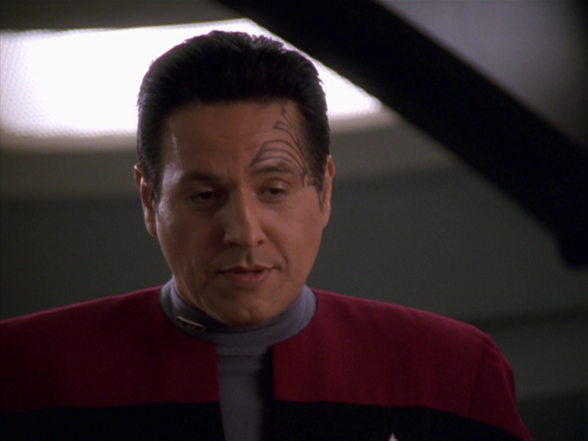 extant_StarTrek_VOY_7x11-Shattered_3506.jpg