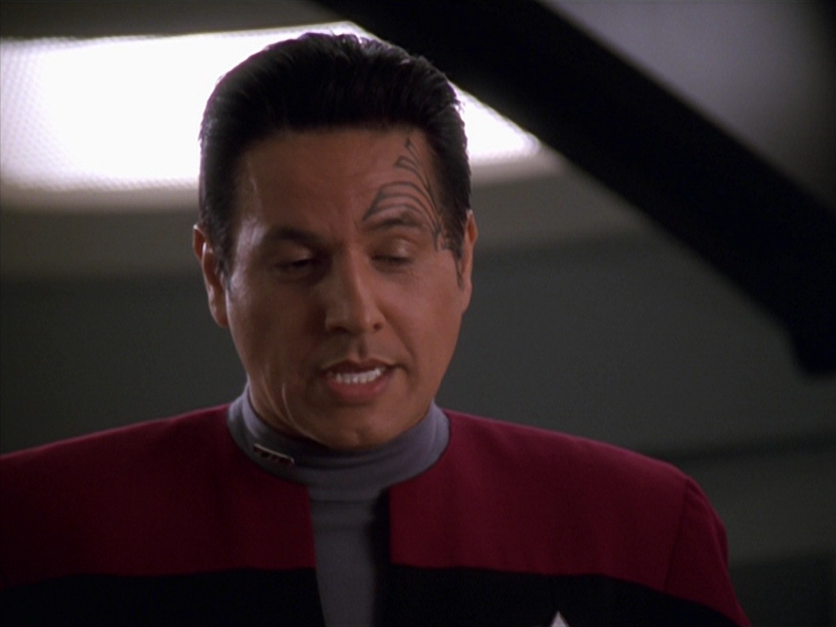 extant_StarTrek_VOY_7x11-Shattered_3510.jpg