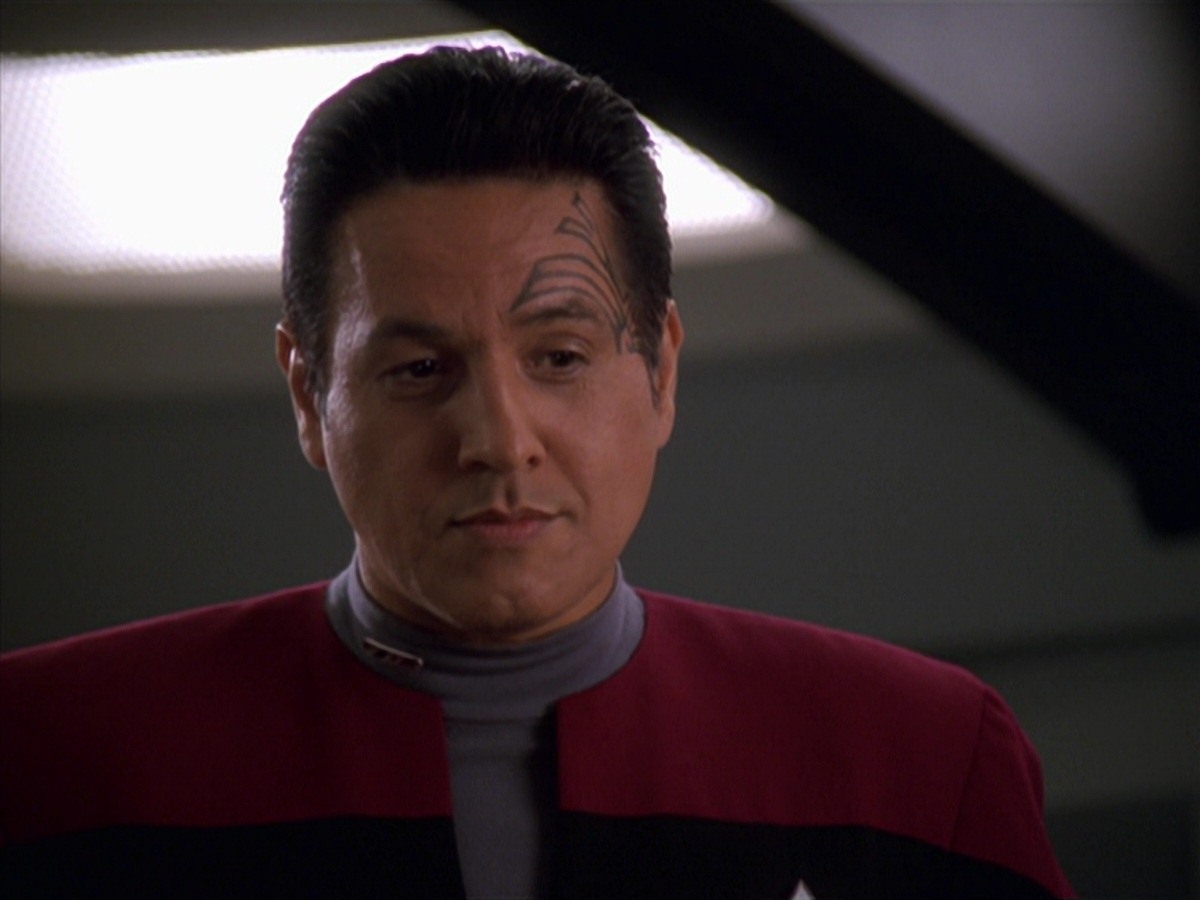 extant_StarTrek_VOY_7x11-Shattered_3511.jpg