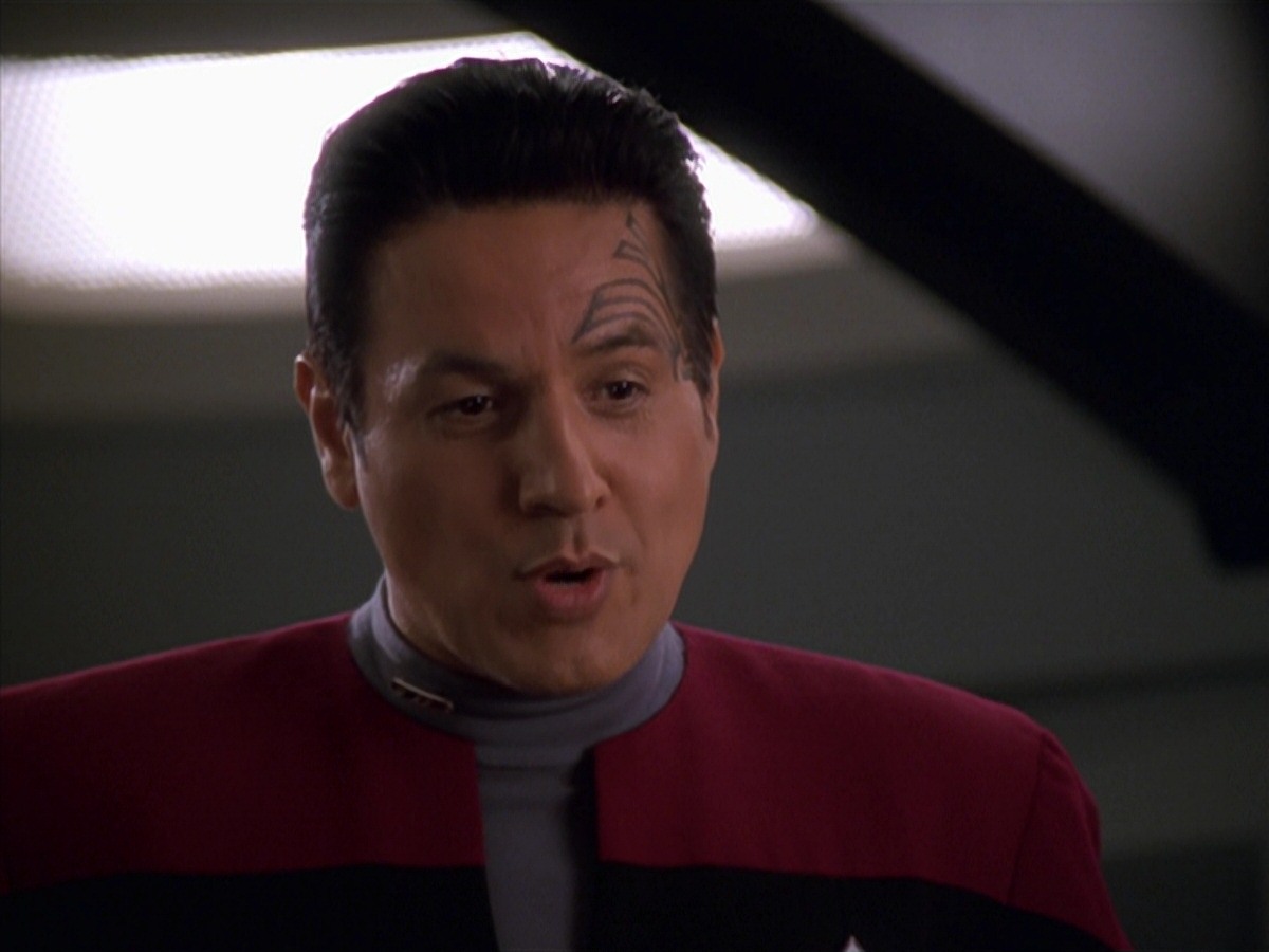 extant_StarTrek_VOY_7x11-Shattered_3515.jpg