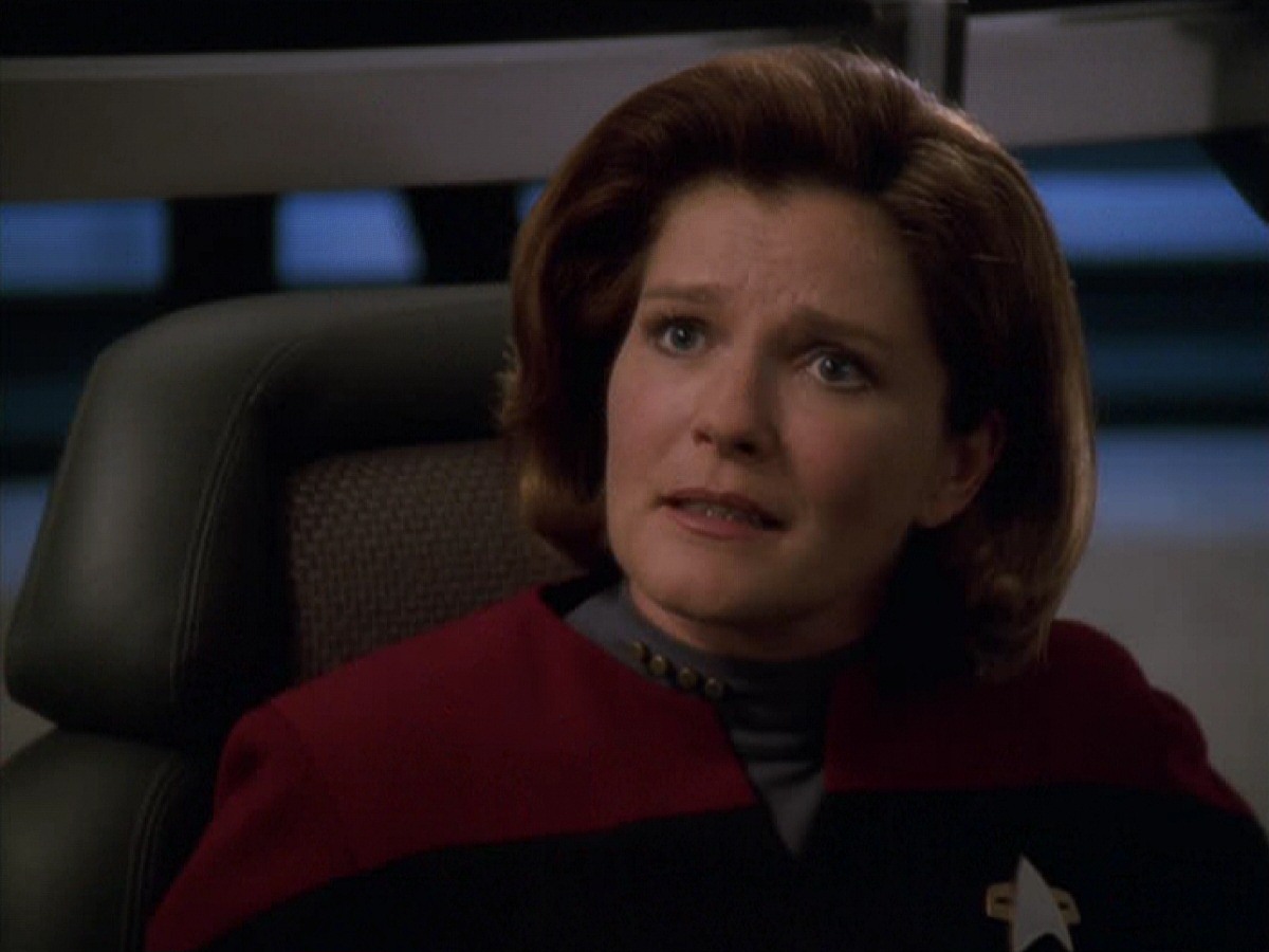 extant_StarTrek_VOY_7x11-Shattered_3516.jpg