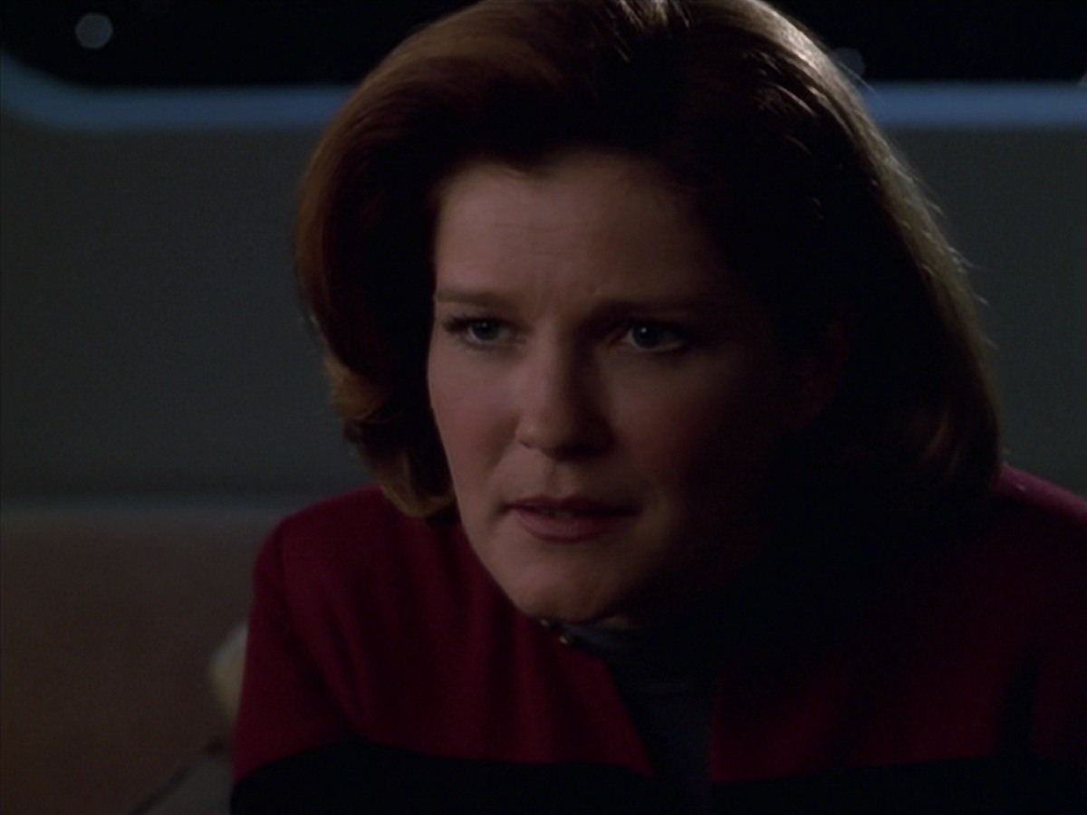 extant_StarTrek_VOY_7x11-Shattered_3579.jpg
