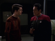 Filename=extant_StarTrek_VOY_7x11-Shattered_0106.jpg
Filesize=128KiB
Dimensions=1200x900
Date added=Jan 14, 2020 extant_StarTrek_VOY_7x11-Shattered_0106.jpg