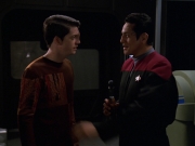 Filename=extant_StarTrek_VOY_7x11-Shattered_0108.jpg
Filesize=126KiB
Dimensions=1200x900
Date added=Jan 14, 2020 extant_StarTrek_VOY_7x11-Shattered_0108.jpg