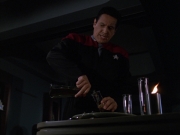 Filename=extant_StarTrek_VOY_7x11-Shattered_0145.jpg
Filesize=117KiB
Dimensions=1200x900
Date added=Jan 14, 2020 extant_StarTrek_VOY_7x11-Shattered_0145.jpg