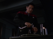 Filename=extant_StarTrek_VOY_7x11-Shattered_0154.jpg
Filesize=117KiB
Dimensions=1200x900
Date added=Jan 14, 2020 extant_StarTrek_VOY_7x11-Shattered_0154.jpg