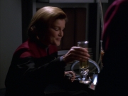Filename=extant_StarTrek_VOY_7x11-Shattered_0174.jpg
Filesize=123KiB
Dimensions=1200x900
Date added=Jan 14, 2020 extant_StarTrek_VOY_7x11-Shattered_0174.jpg