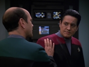 Filename=extant_StarTrek_VOY_7x11-Shattered_0527.jpg
Filesize=127KiB
Dimensions=1200x900
Date added=Jan 14, 2020 extant_StarTrek_VOY_7x11-Shattered_0527.jpg